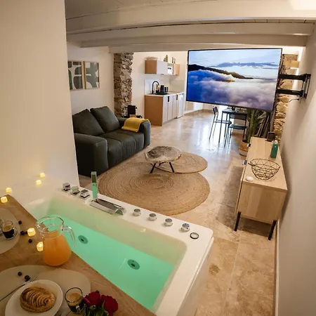 Qu4tre, Jacuzzi, Citadelle