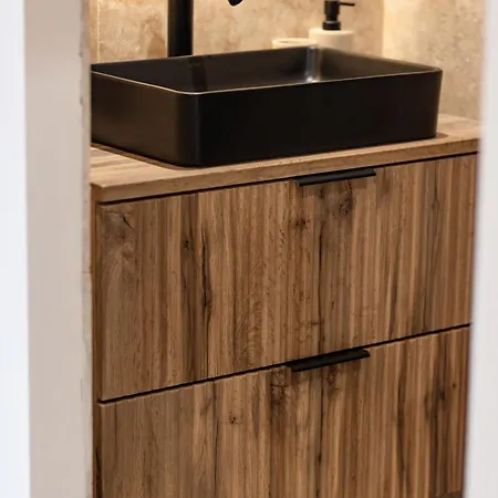 Qu4tre, Jacuzzi, Citadelle Apartment Bastia (Corsica)